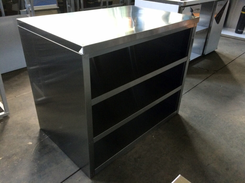 Барные модули, сухие шкафы, ниши и другое барное нейтральное оборудование