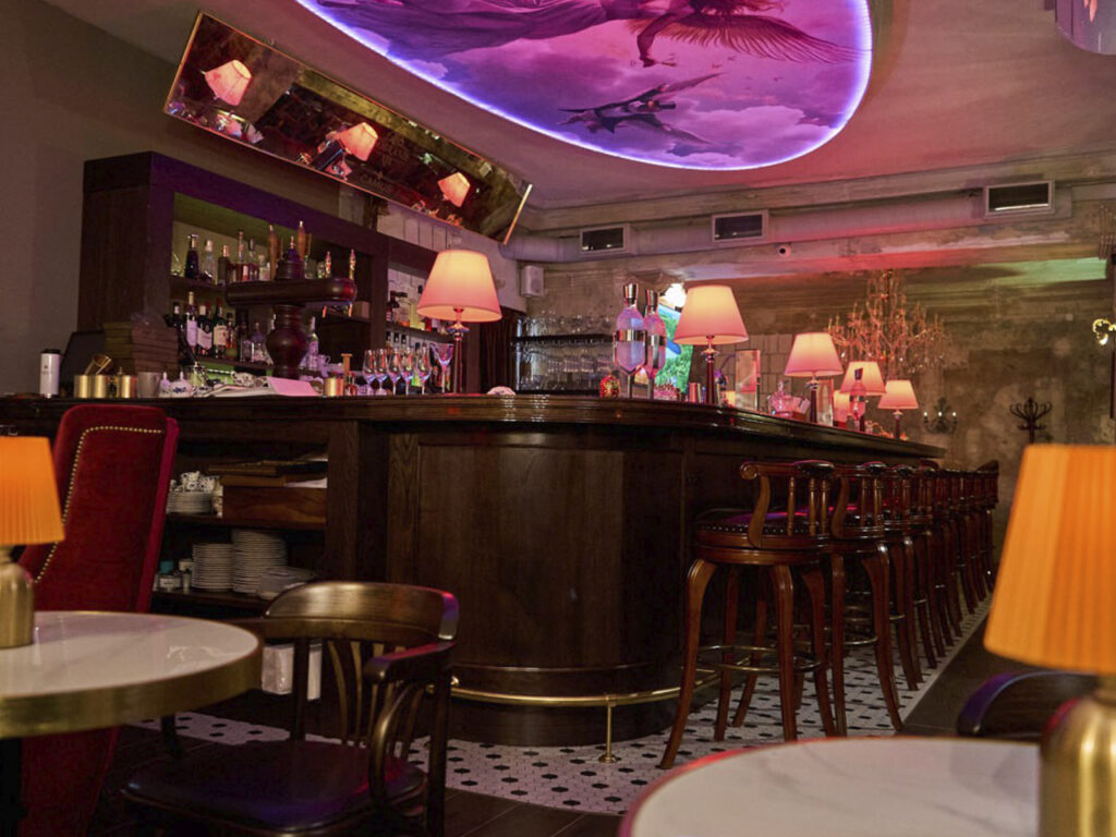 Барное нейтральное оборудование для лаунж-бара «Sobranie XIX»