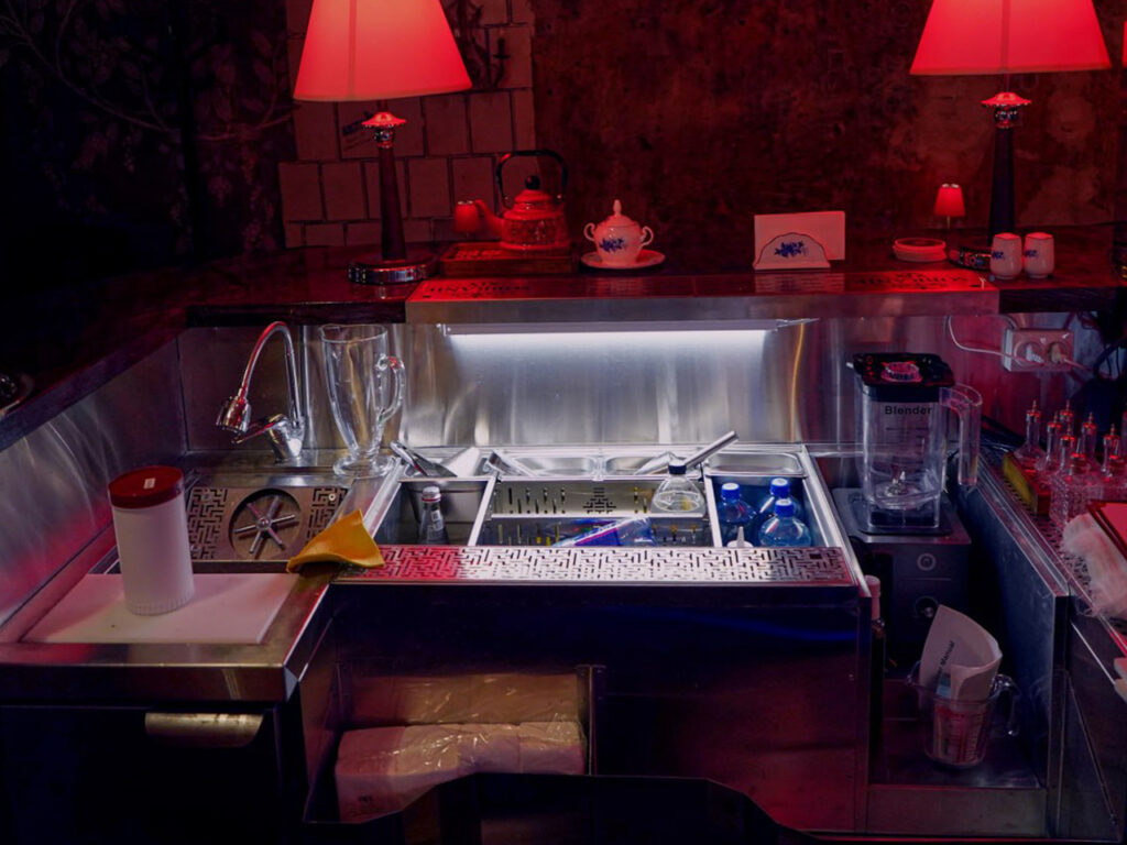 Барное нейтральное оборудование для лаунж-бара «Sobranie XIX»