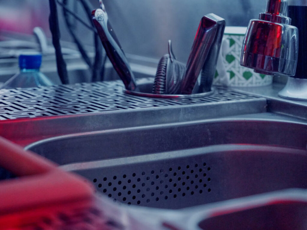 Барное нейтральное оборудование для лаунж-бара «Sobranie XIX»